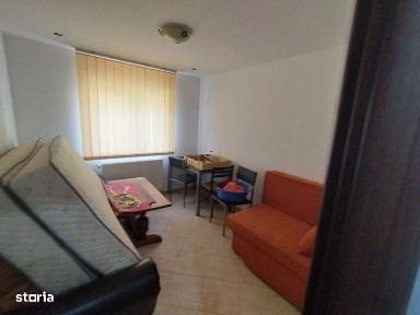 Vand apartament in deta