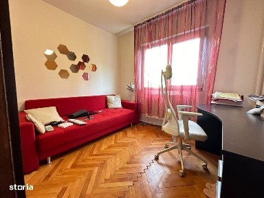 Apartament 3 camere, 72 mp, zona Lidl - Simion Barnutiu, Garaj inclus