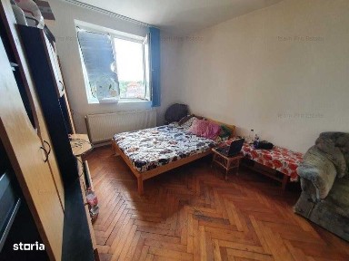 Vand sau schimb apartament cu 3 camere