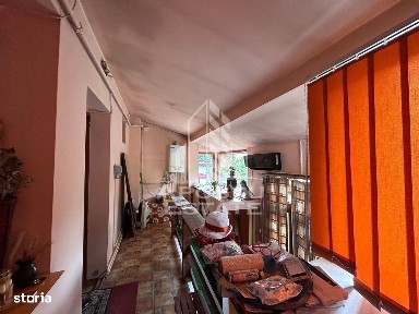 Casa la curte comuna cu doar 5 locatari, in Piata Maria.