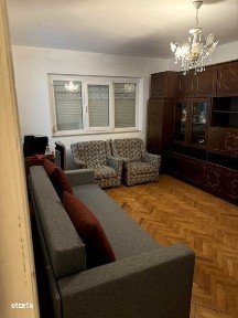 Vand apartament 3 camere