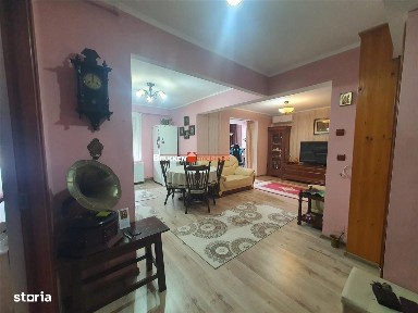 Apartament cu 2 camere de inchiriat