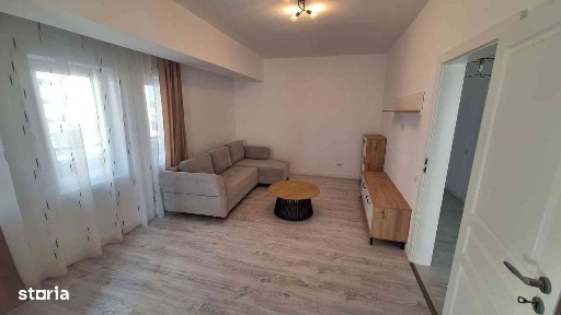 Apartament de vanzare decomandat nou, mobilat și utilat
