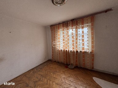 Apartament 3 camere zona Primaverii, etaj 3, simplu