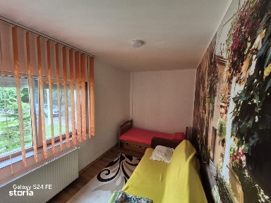 Apartament cu 4 camere de vânzare -bloc nou