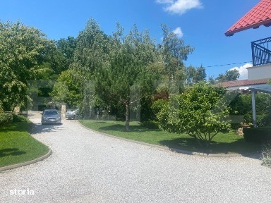 Casa individuala, 1600 mp teren, mobilata si utilata de lux, zona Burd