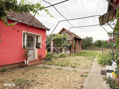 Casa de vanzare la 22 km de Oradea, Santaul Mare, Bihor