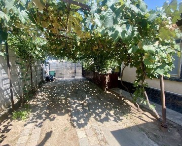 Proprietar Inchiriez CASA Parter Colentina | Andronache