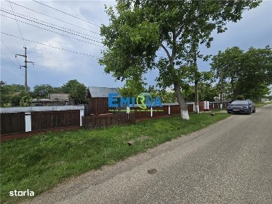 Proprietate de vanzare in Sat Izvoare, com. Bahna, judetul Neamt
