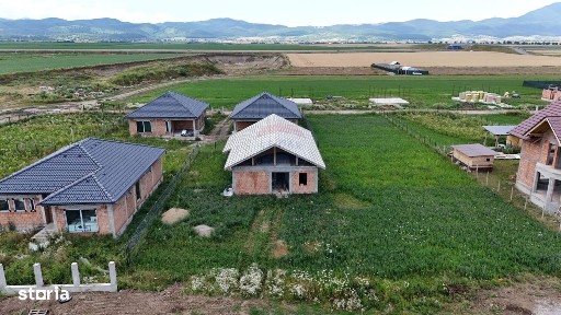 Comision 0! Casă cu 3 camere la rosu Cristian !