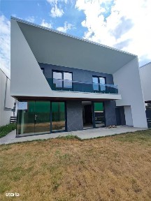Vila P+2E-eventual schimb cu teren in zona Voluntari-Pipera