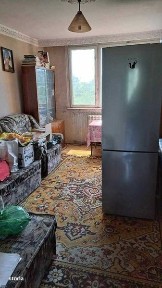 Vand apartament 3 camere