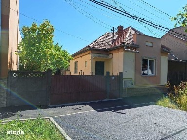 De vanzare casa mare cu teren pe strada Dara