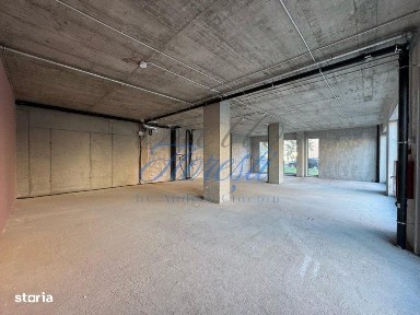 Spatiu comercial 148mp, zona Manastur