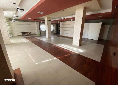 Inchiriere cladire 750 mp. - birouri, alimentatie publica, 6000 EUR