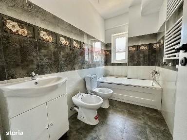 Apartament cu 2 camere Comisia Centrala