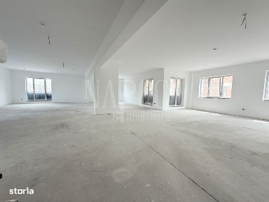 Spatiu comercial de vanzare in Floresti