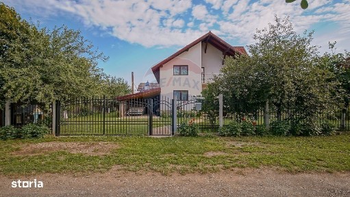 Strada Pluto, Tarlungeni, Brasov