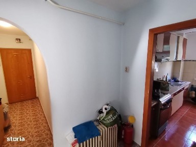 Apartament 3 camere, parter inalt, Darmanesti, ideal spatiu comercial