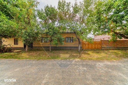 Casă cu 4 camere și teren 540 m în Pecica - Zonă excelentă