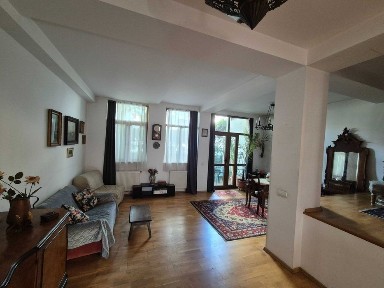 Brancoveanu-Alunisului - Casa 5 camere, metrou, parc, Scoala 111
