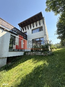 Pensiune în Bran, sat Poarta - Afacere la cheie, locație premium