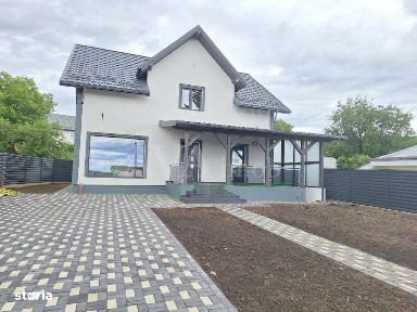 Casa noua Moderna, P+M, 5 camere, Hemeius - zona Primariei