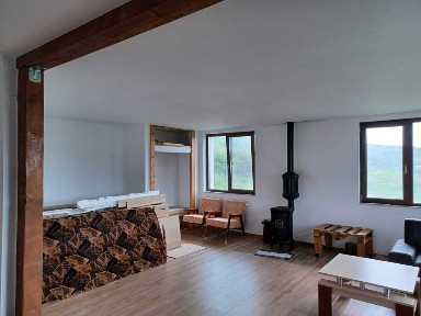 PARTICULAR vand casa