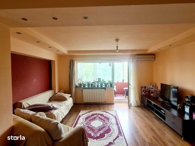 Apartament de vanzare 2 camere Lacul Tei