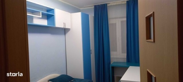 Vind apartament 3 camere, decomandat,mobilat modern,zona Lipovei