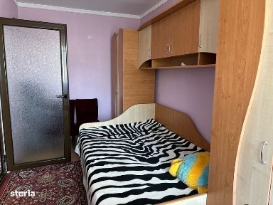 Vana apartament Micro 38, 3 camere semidecomandat