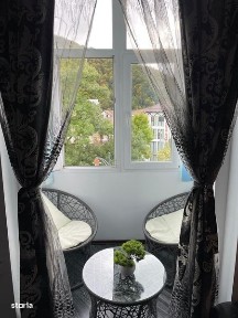 Inchiriez apartament