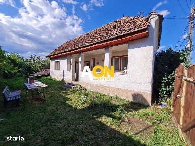 Casa 2 Camere, Teren 1081 mp, Ciugud