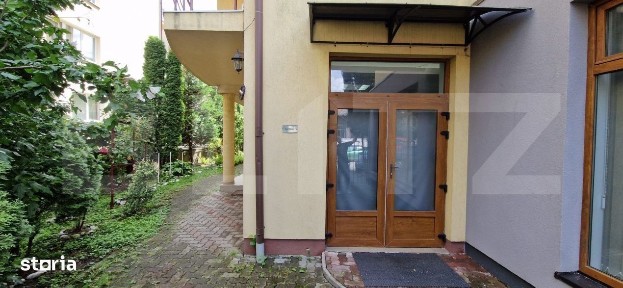 Spatiu comercial de vanzare, 181 mp, in partea de jos a orasului