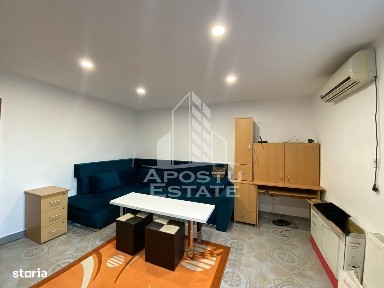 Casa cu 4 camere, curte proprie, Ghiroda