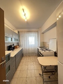 Ofer spre inchiriere apartament 3 camere - Roman