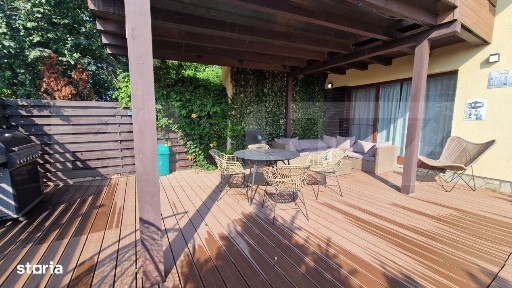 Casa lux in Ghimbav la 15 minute de Brasov, curte, P+1