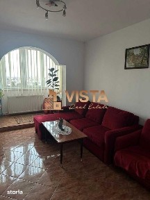 Vand apartament 3 camere pe Calea Bucuresti