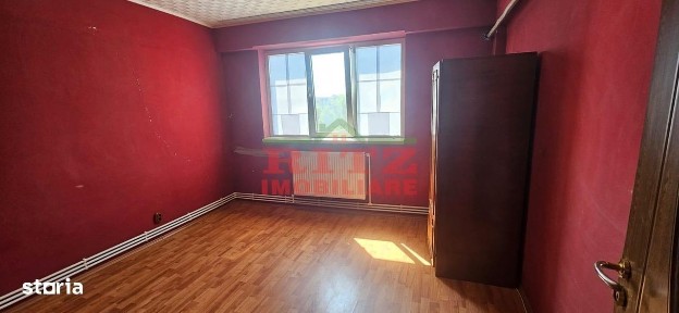 OFERTA! Apartament 3 camere Centru!