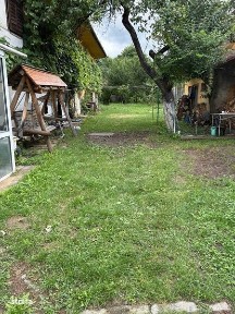 Doua case autentice intr-o curte de 1282 mp- zona centrala Rasnov
