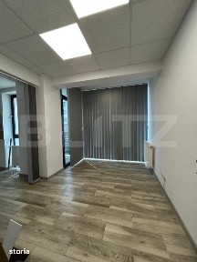 Apartament cu 3 camere, ideal pentru activitati de birou, zona Livezen
