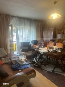Apartament 4 camere decomandate, 2 bai, 2 balcoane, 80 mp, etaj interm