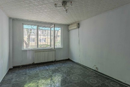 Vand 3 Camere Bucuresti, sector 4, parter