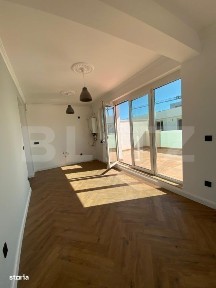 PENTHOUSE DE EXCEPȚIE - etaj 3, priveliste panoramica, terasa de 1