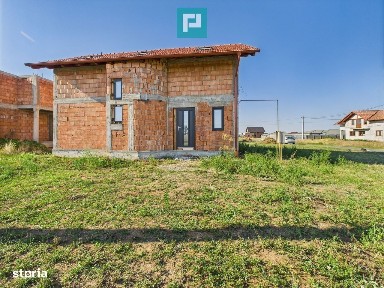 Casă la roșu P+M de vânzare-Cartier nou, Fântânele