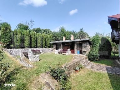 Casa cu mobilier premium si gradina spectaculoasa in Tarnaveni