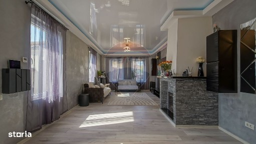 Strada Laterala, Vulcan, Brasov