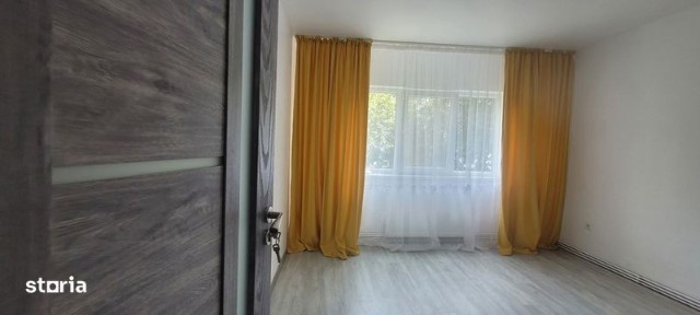 Apartament 2 camere zona de sus langa ANL. Onesti.