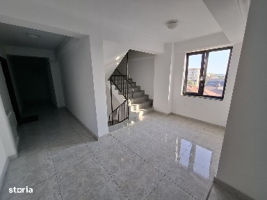 Compozitorilor, apartament 3 camere la alb, etaj 4/5, loc de parcare!