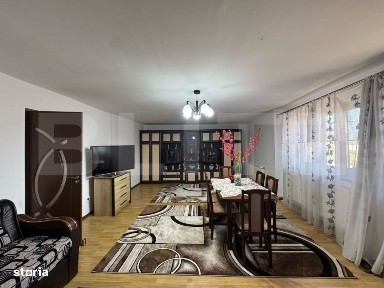 Casa cu 6 camere in Cristur, 287mp